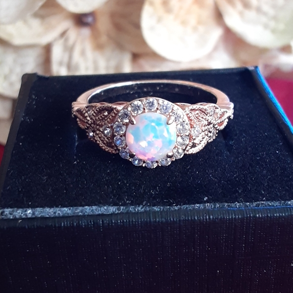💕 ROSE GOLD RINGS - Picture 5 of 8